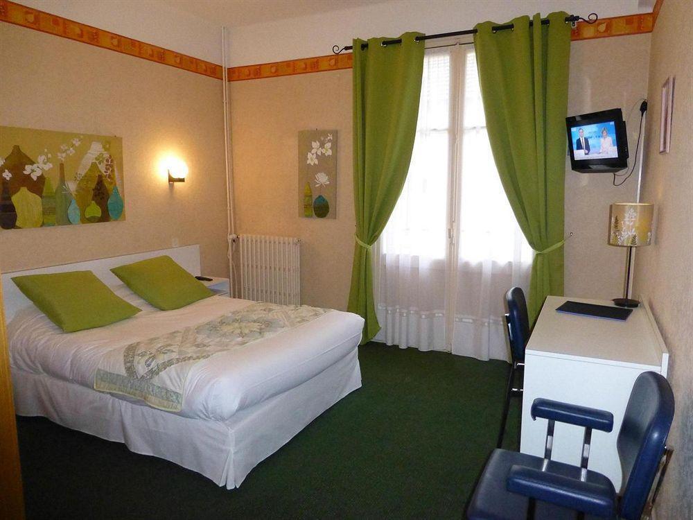 Hotel Trianon Vichy Esterno foto